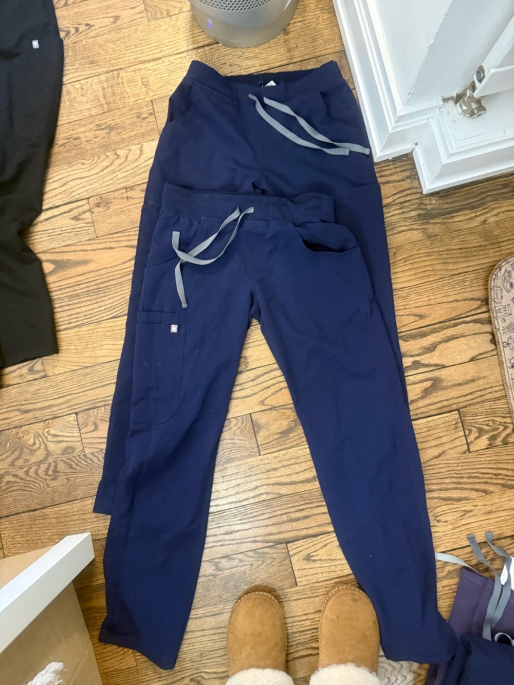 Figs Navy Technical Collection Scrub Pants set of 2.